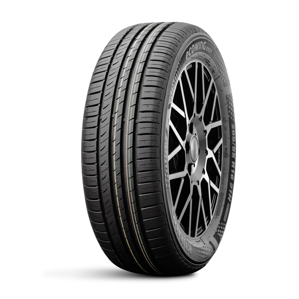 Kumho Ecowing ES31