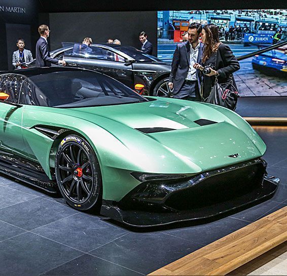 Aston Martin Vulcan 2016 Hypercar