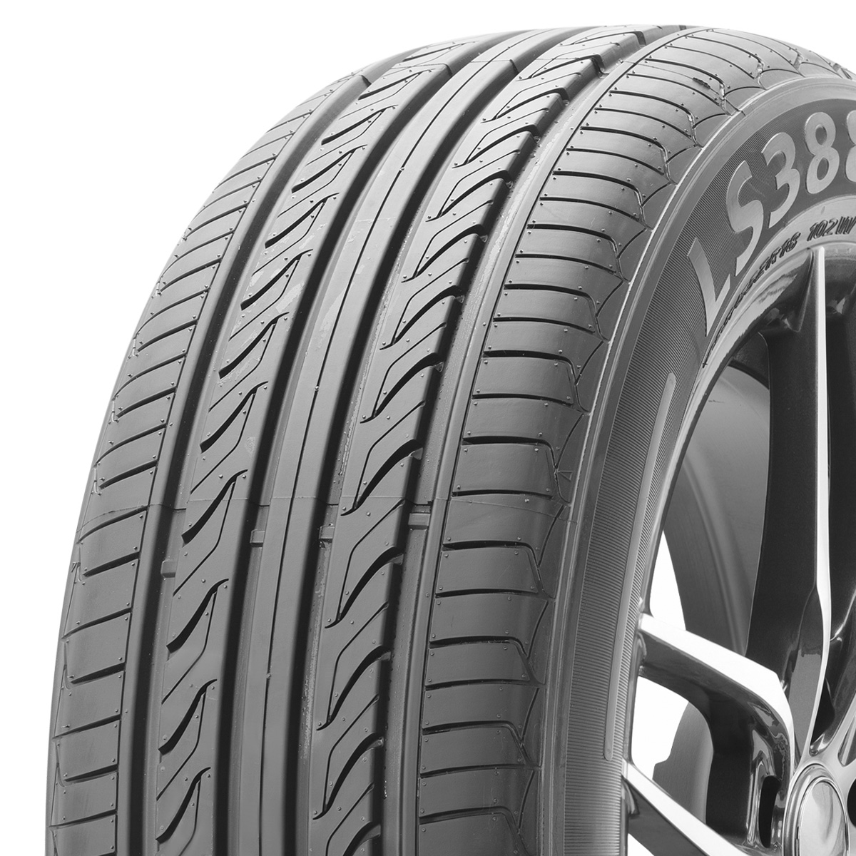 Landsail LS388 215/50 R17 95W