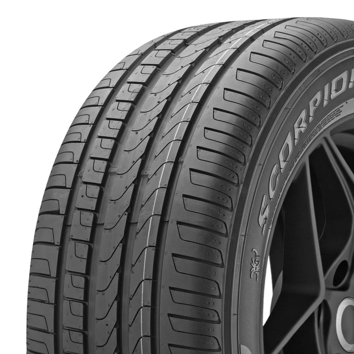 Pirelli Scorpion Verde   235/55 R18 100V