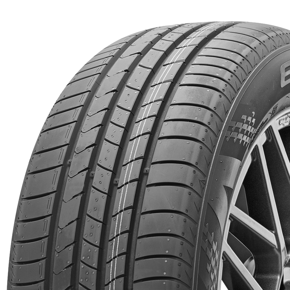 Kumho Ecsta HS51 старше 3-х лет