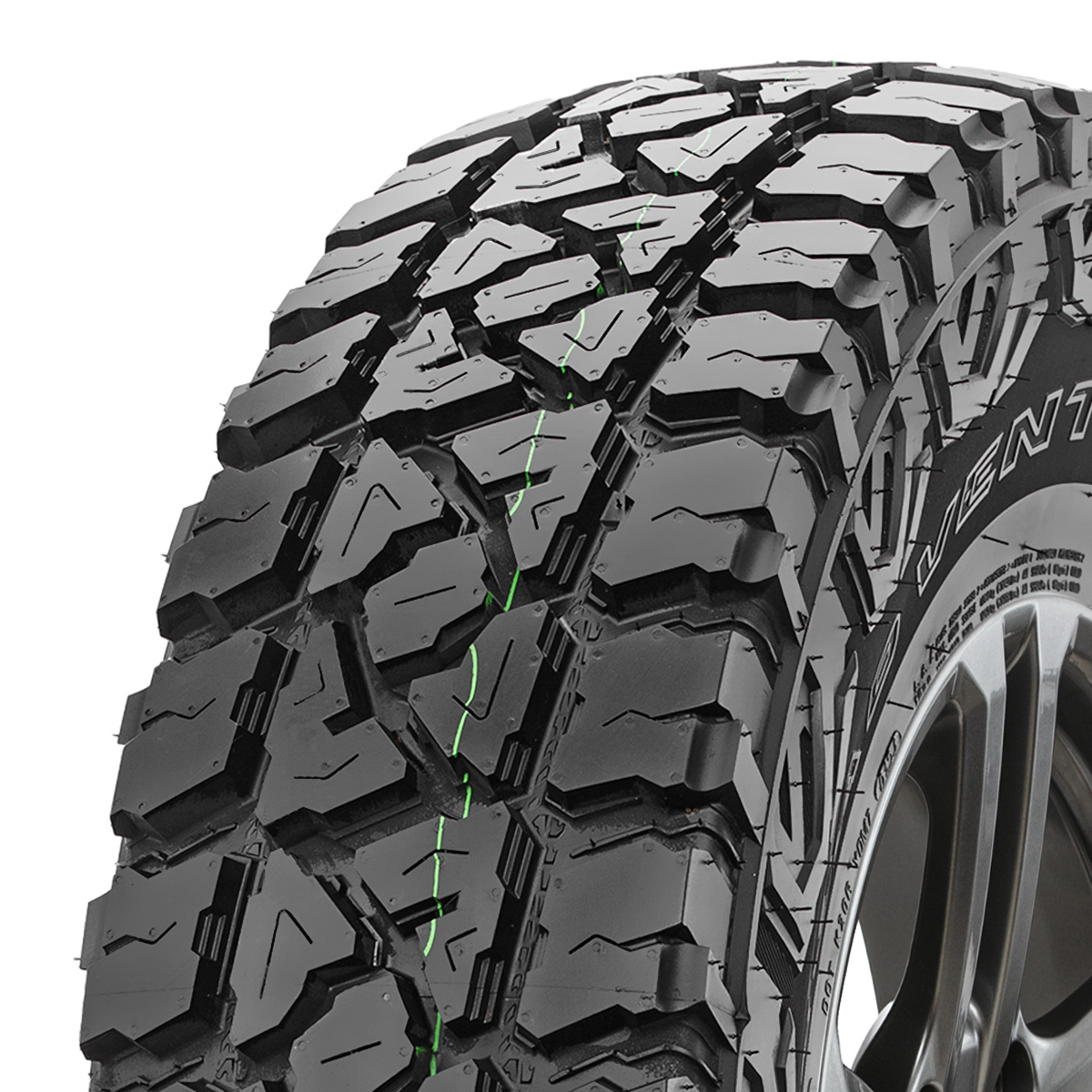Kumho Road Venture MT51 старше 3-х лет 235/75 R15 110/107Q