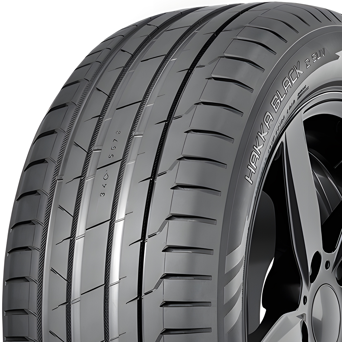 Nokian Tyres Hakka Black 2 SUV старше 3-х лет