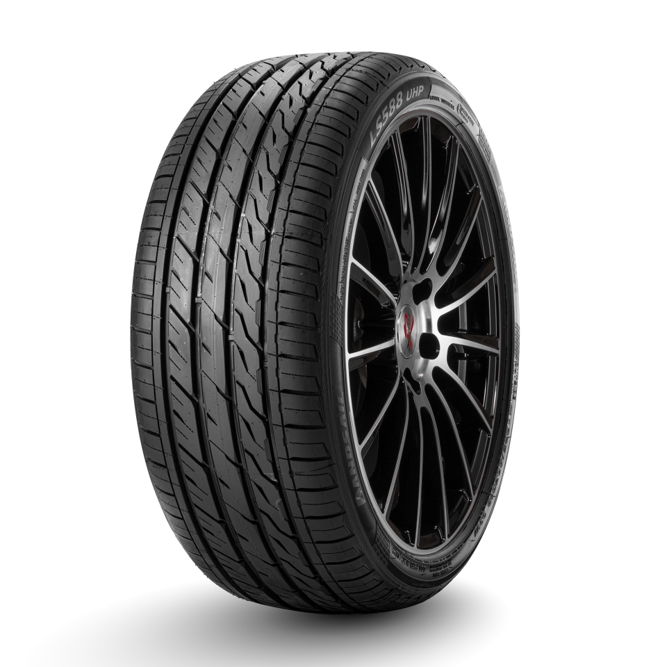 LS588 UHP 245/40 R19 98W